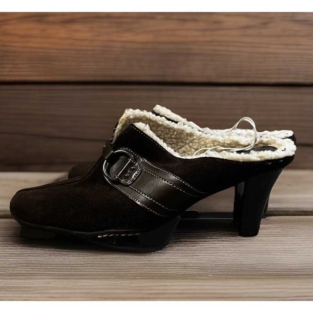 Y2K Aerosole Dark Brown‎ Suede Sherpa-Lined  Leather Slip-on Heels, size 7.5M